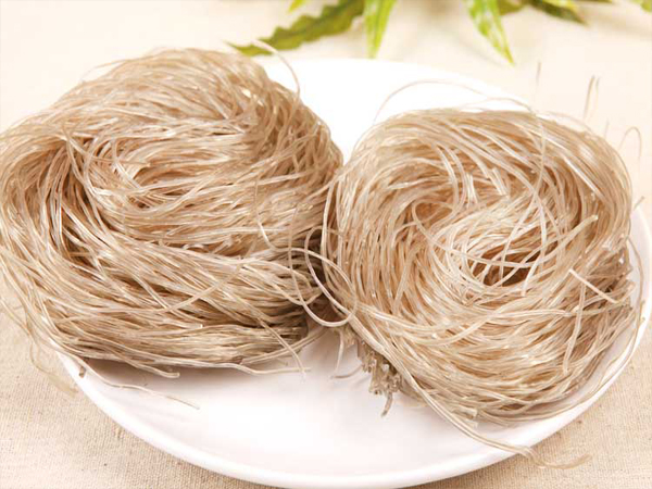 即食酸辣粉粉團