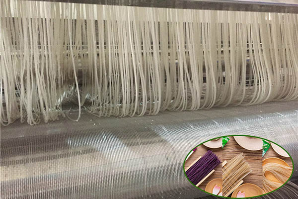 大型粉條機(jī)采用全自動加工模式受市場歡迎