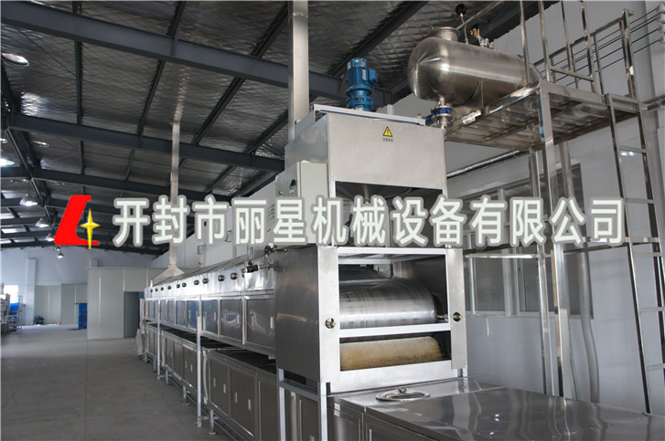 購置紅薯粉條機(jī)加工設(shè)備辦粉條廠容易實現(xiàn)嗎？