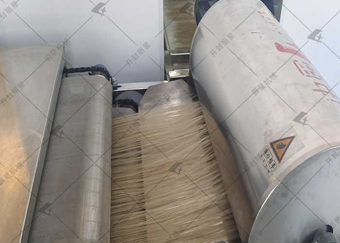 粉條機設備.jpg
